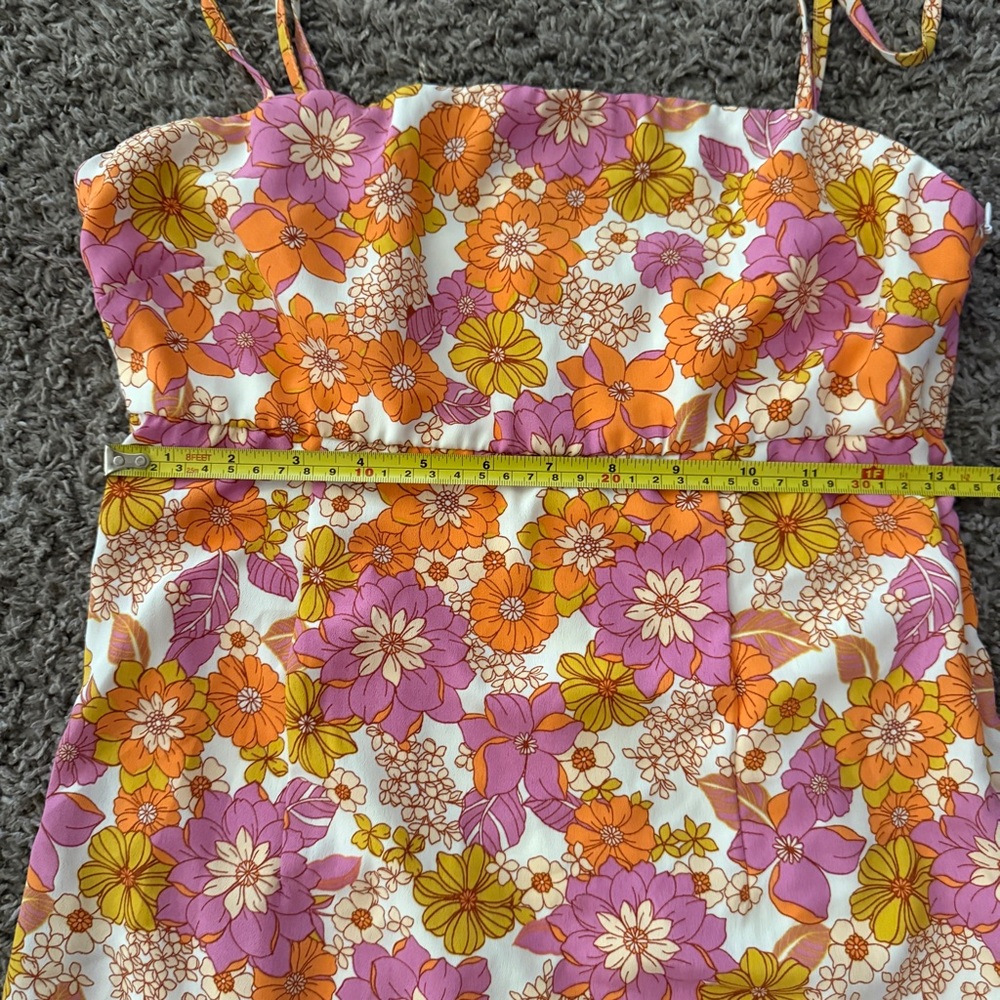 Floral Dress - Picture 5 of 6